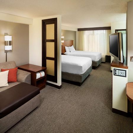 Hyatt Place Charlotte Arrowood Extérieur photo