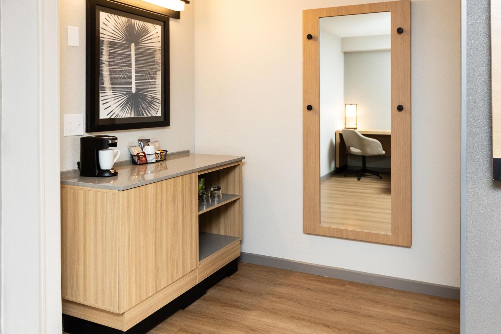 Hyatt Place Charlotte Arrowood Extérieur photo