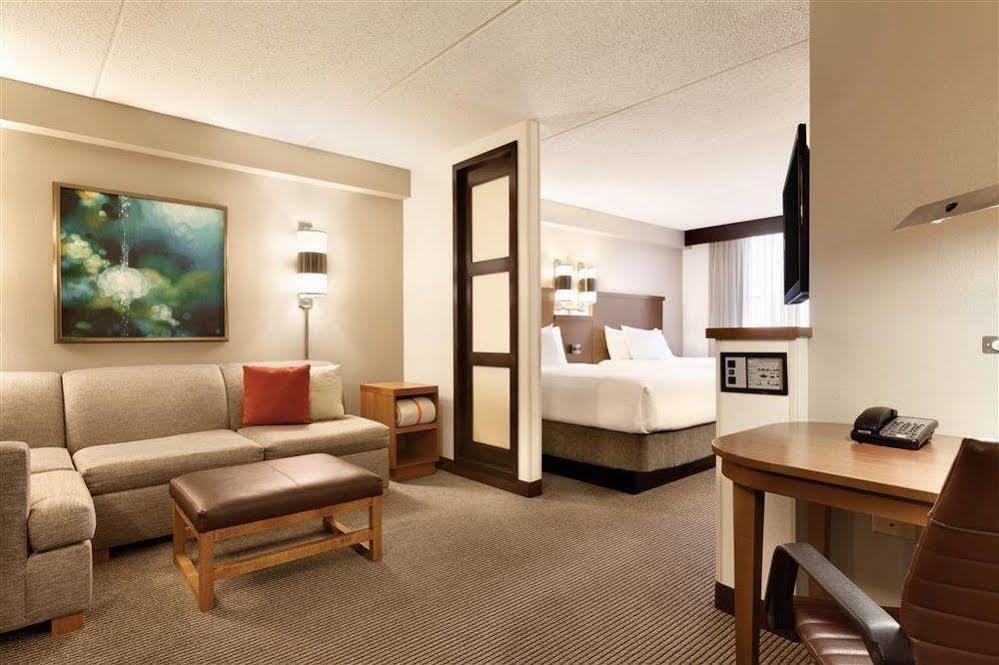 Hyatt Place Charlotte Arrowood Extérieur photo